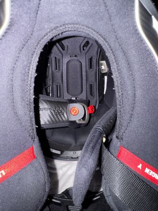 Casco Scorpion EXO-R1 Carbon con Cardo Spirit