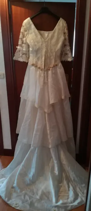 Vestido de Novia Encaje y Flores