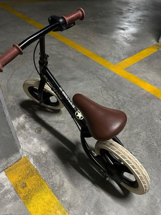 Bicicleta B'Twin Runride 520 sin pedales