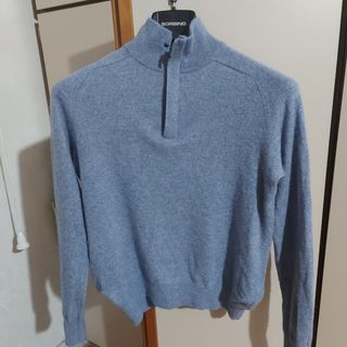 Pullover azzurro, solo cashmere