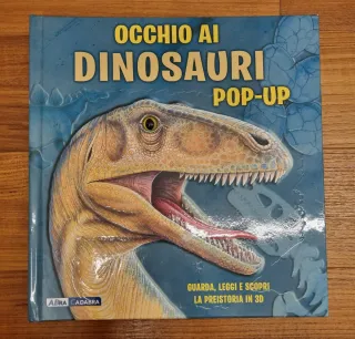 Occhio ai dinosauri. Libro pop-up. Ediz. a colori