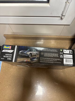 Maqueta Revell Aston Martin DB5 007 Goldfinger