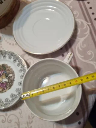 Tazón y plato de porcelana de san claudio oviedo