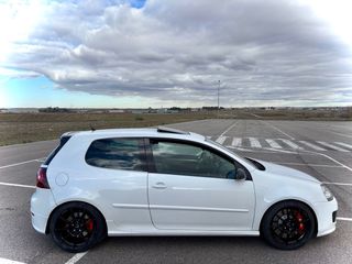 Volkswagen Golf 2007