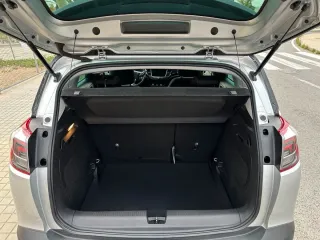 Opel Crossland X 2019