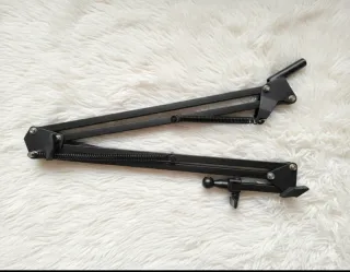 Set Luz LED y Soporte Móvil TONOR