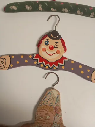 Lote 3 Perchas Antiguas Decoradas