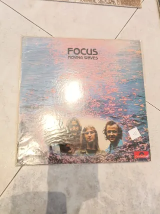 Vinilo Focus Moving Waves
