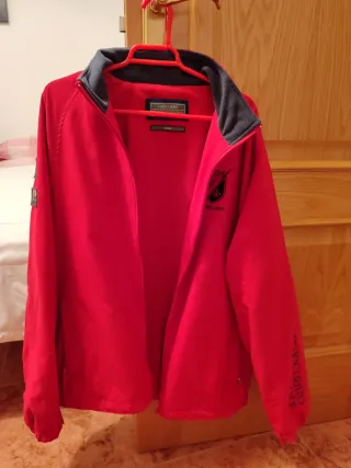 Cazadora Valecuatro Golf Roja