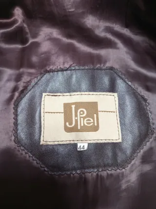 Chaquetón de piel marrón