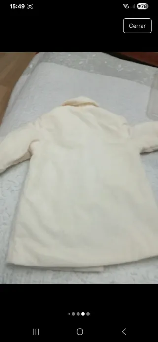 Abrigo bebé niña crema