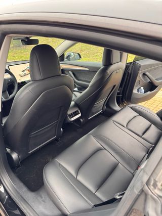 Tesla Model 3 2023 S