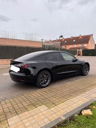 Tesla Model 3 2023 S