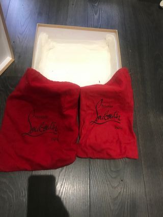 Zapatos de tacón Christian Louboutin negros