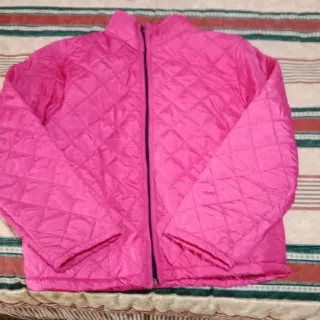 Abrigo rosa fucsia acolchado