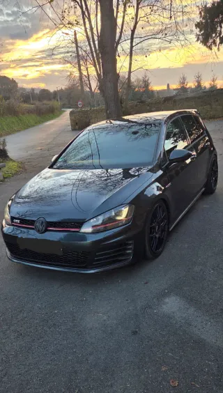 Volkswagen Golf 2016