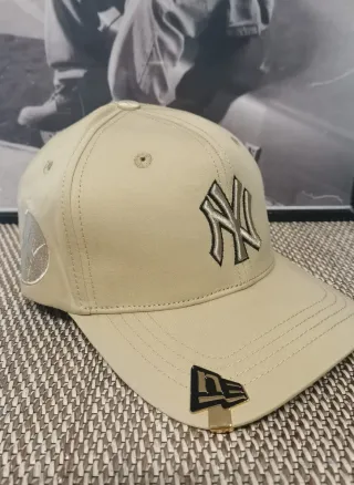 Gorra New Era 39Thirty Beige Talla única adulto