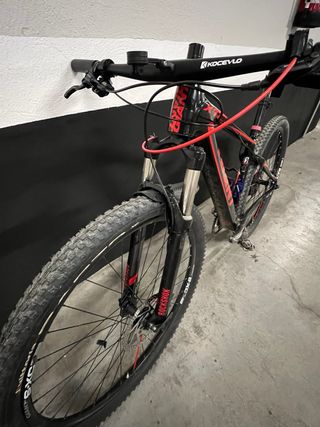 Bicicleta Giant XTC Carbono 29