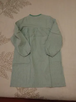 Conjunto 2 batas escolares T-10