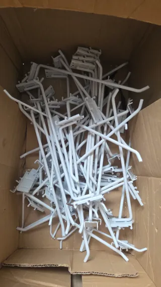4 Organizadores de pared metálicos