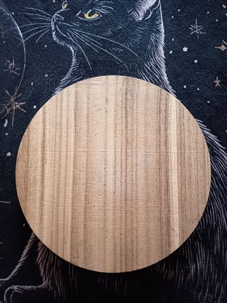 CÚPULA DE CRISTAL CON BASE DE MADERA