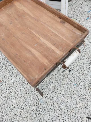 Mesa antigua plegable madera y metal