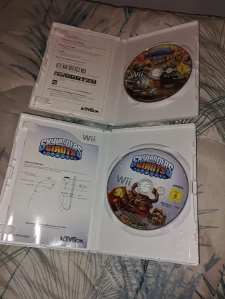 Lote Skylanders Giants y SuperChargers Wii