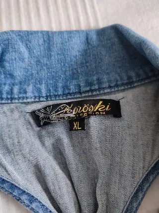 Vestido vaquero con bordado