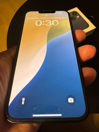 iPhone 13 128GB Medianoche