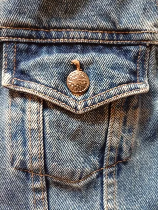 Cazadora vaquera vintage Only Girls