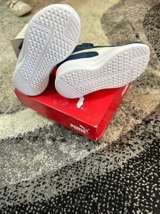 Scarpe Puma Bambino Blu e Bianche