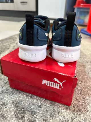 Scarpe Puma Bambino Blu e Bianche