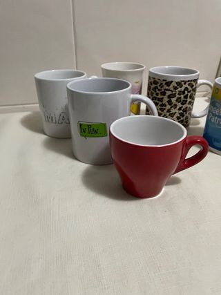 Lote de 6 tazas de cerámica