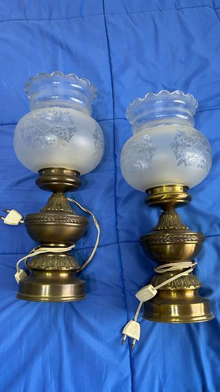 Juego de 2 lámparas de mesa doradas