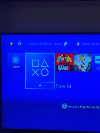 PS4 Fat 1 TB + 2 joystick + base di ricarica