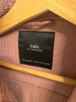 Cazadora pana rosa Zara