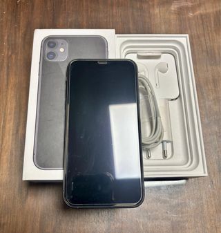 iPhone 11 Negro + Accesorios