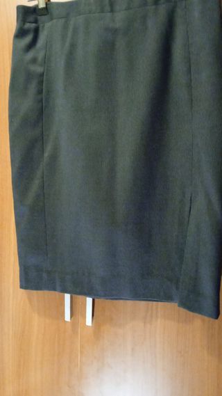 Falda mujer raya diplomática