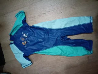 Neopreno infantil azul y verde 4 a 6 años