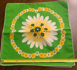 Tovaglia rotonda con 8 tovaglioli abbinati