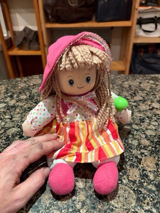 Peluche y muñecas precio por ud