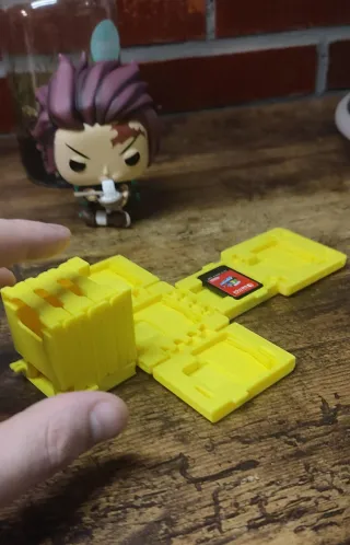 Caja 13 juegos Switch cubo Mario desplegable