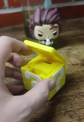 Caja 13 juegos Switch cubo Mario desplegable