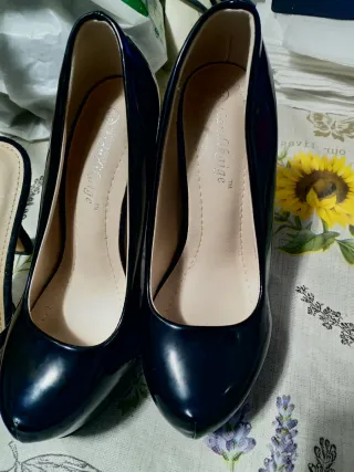 Zapatos de tacón negros