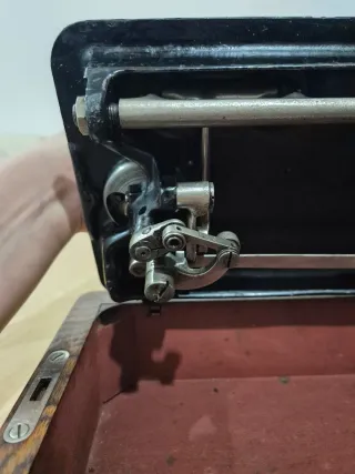 Máquina de coser Singer 99k manual (manivela)