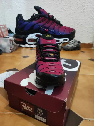 Nike Air Max Plus TN Patta FCB original Morado Az