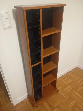Mueble CD/Libros Madera y Plástico