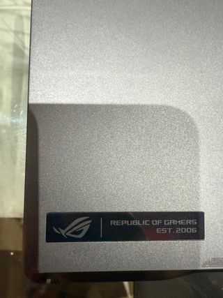 ASUS ROG ZEPHYRUS G16” 1TB SSD 32GB RAM i9