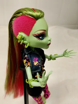 Monster High Venus McFlytrap 2012