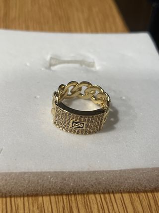 Anillo 14K Talla 7 con Circonitas